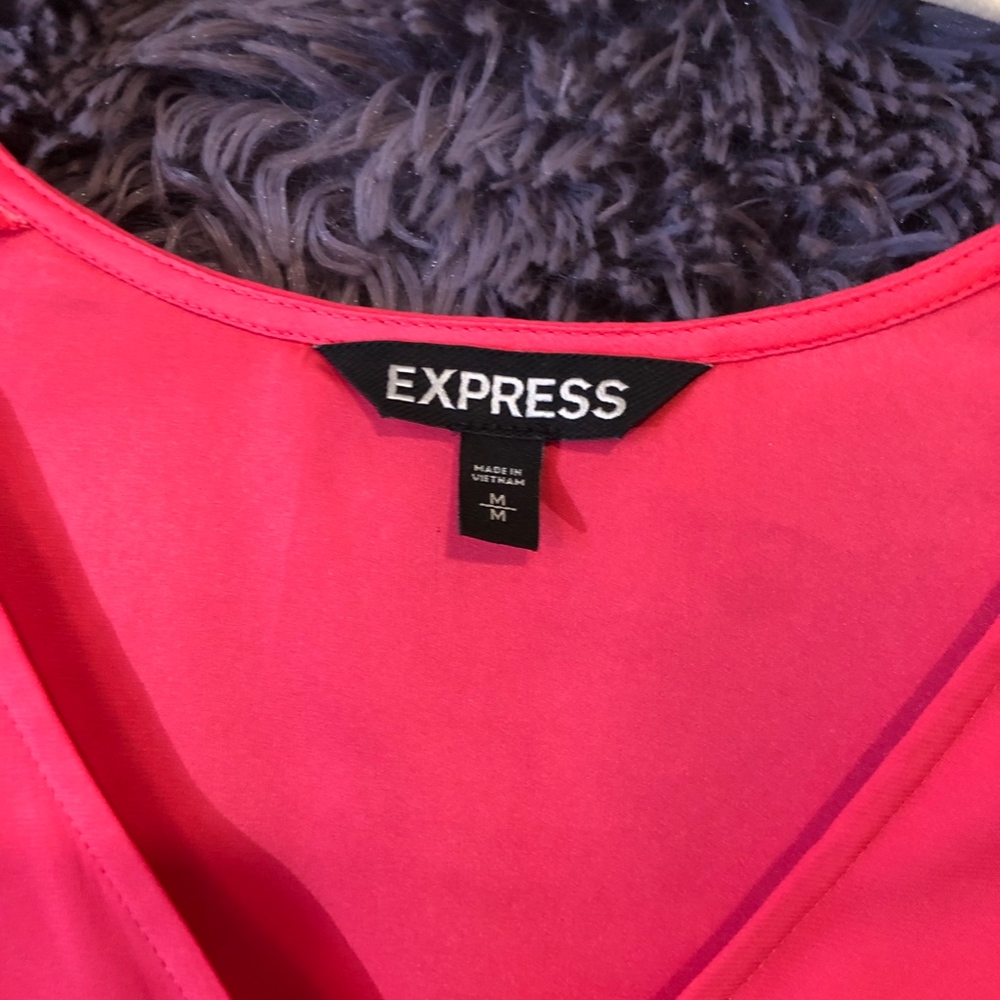 Express Blouse - Picture 3 of 3